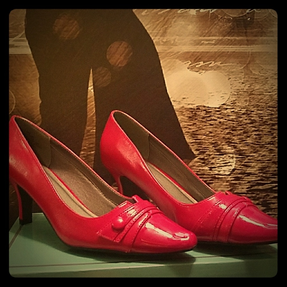 Super comfy Heels